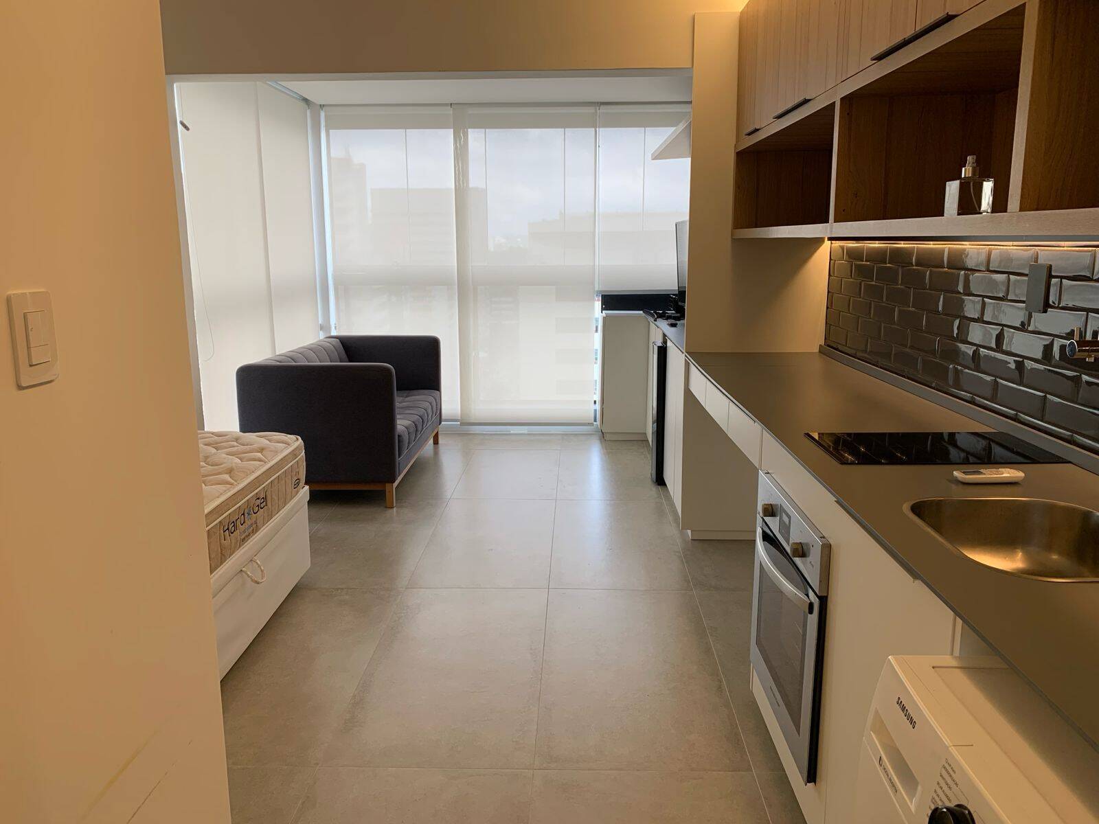APARTAMENTO STUDIO, LOCAÇÃO, JARDIM PAULISTA,VARANDA INT, MOBILIADO, 27M2 - M Baroni Prime