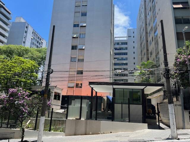  - ALUGA SE APARTAMENTO MOBILIADO NO PARAÍSO 105 METROS 3 DORMITÓRIOS 1 VAGA