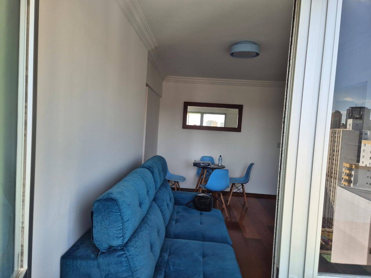  - APARTAMENTO ALUGA, MOBILIADO , ACLIMAÇÃO, 1DORM, VARANDA, 42M2, LAZER COMPL