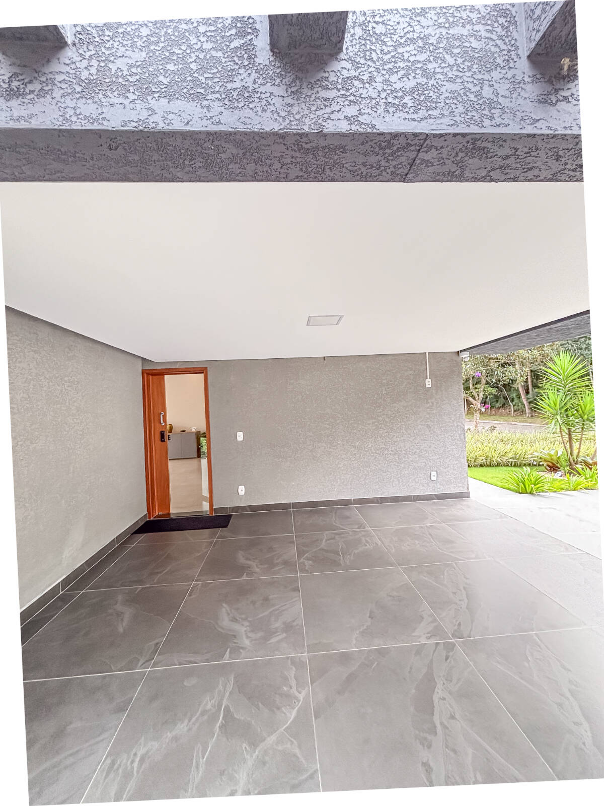 Casa à venda com 3 quartos, 330m² - Jardim do Golf I,