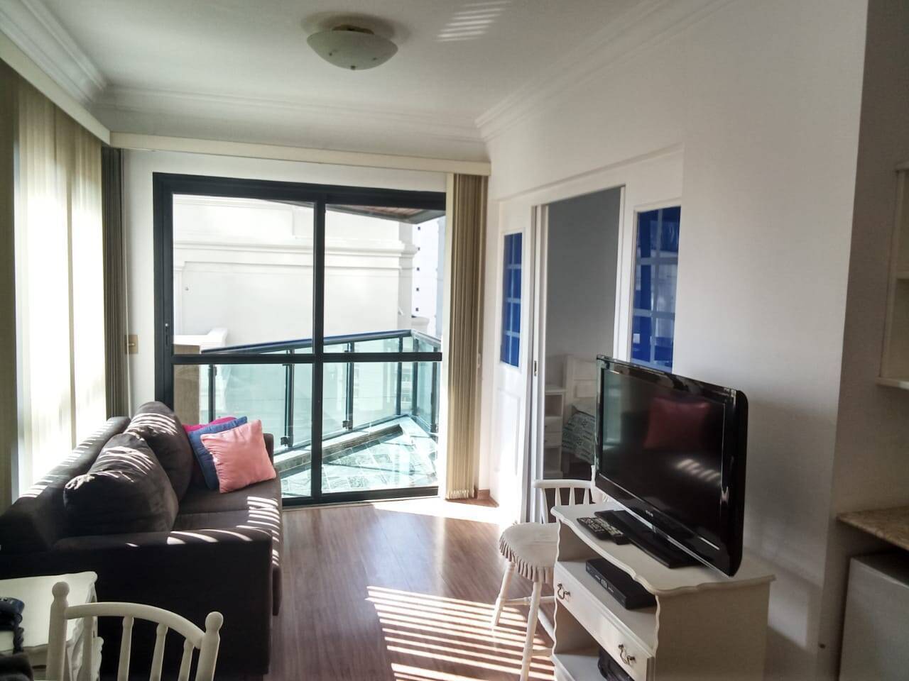 APARTAMENTO ALUGA  JD. PAULISTANO ,1 DORM,1 VAGA, MOBILIADO,SACADA, 36M2 - M Baroni Prime