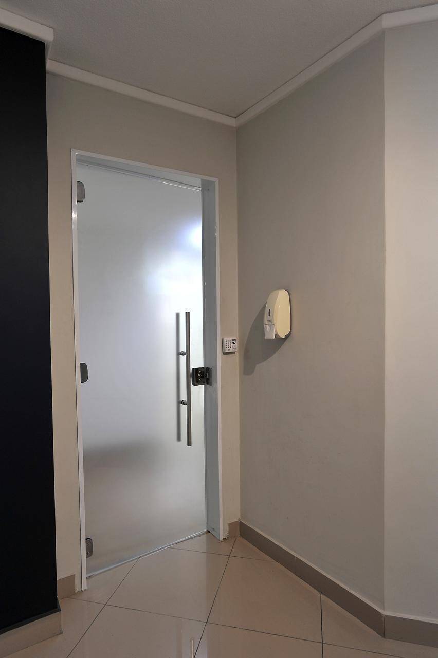 Sala comercial para alugar, 100m² - Cidade Monções,