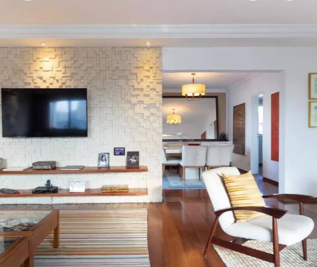 Apartamento à venda com 4 quartos, 240,00m² - Moema,