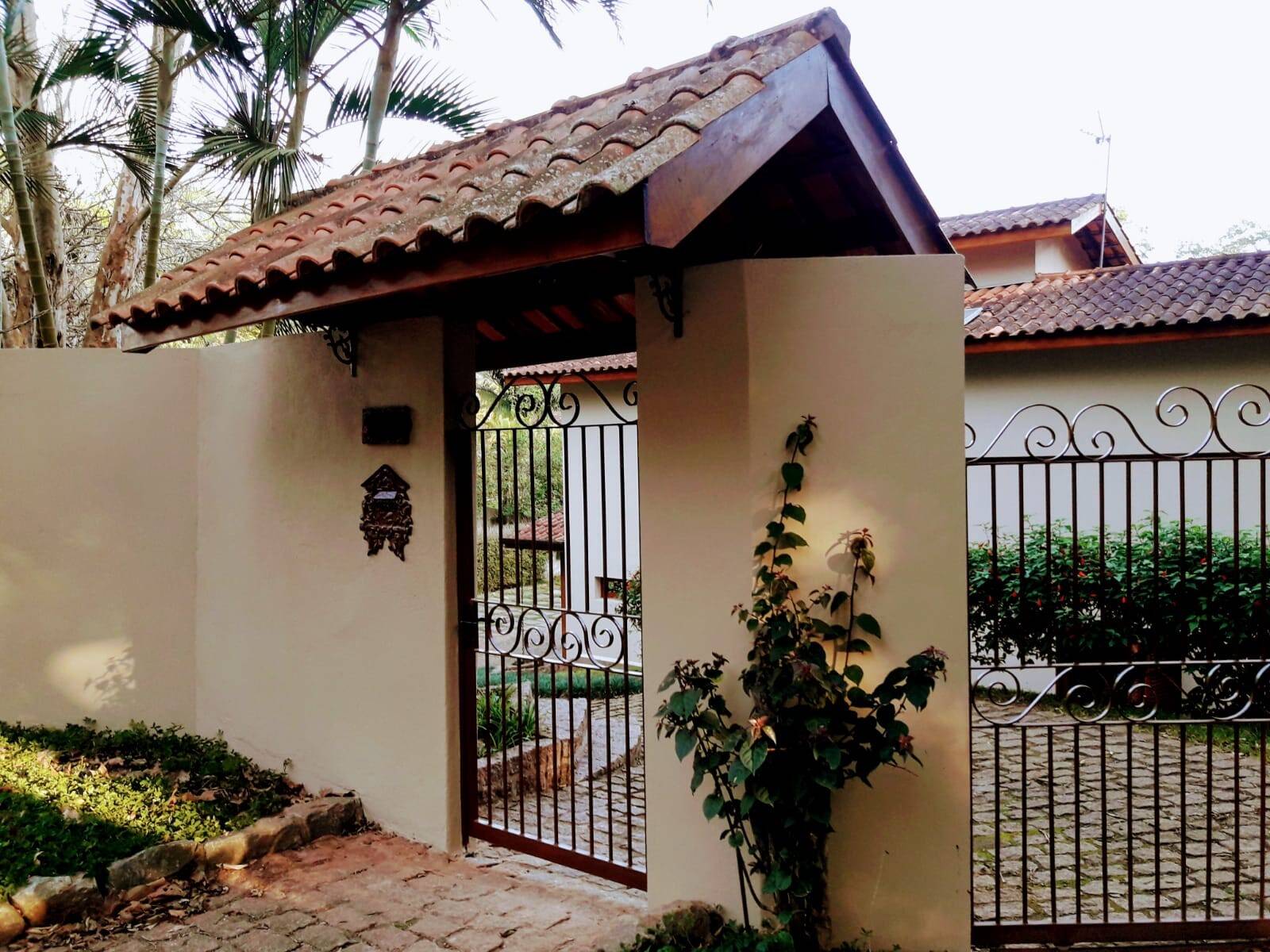 Casa de condomínio à venda com 3 quartos, 260m² - Paisagem Renoir,