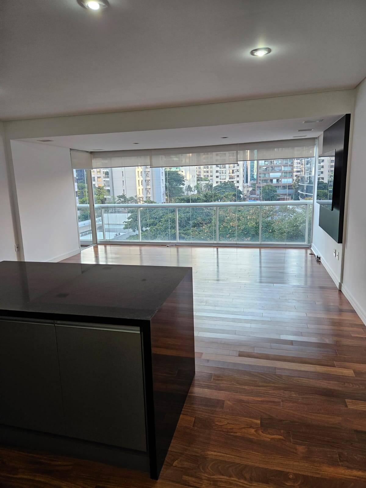  - Apartamento à venda no Itaim Bibi, 91m² 1 suíte com closet + home office