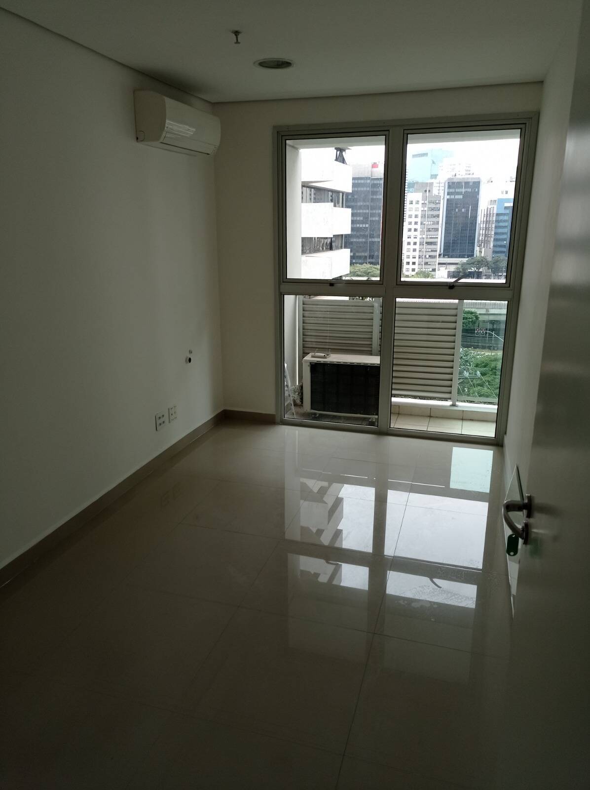 Sala comercial para alugar, 50m² - Aclimação,