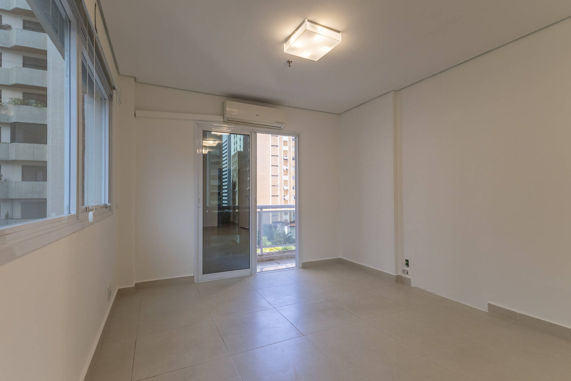 Sala comercial à venda, 30,00m² - Jardim Paulista,