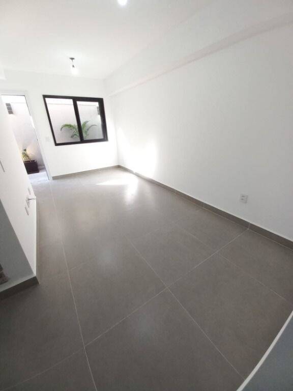 Casa à venda com 2 quartos, 95,00m² - Aclimação,