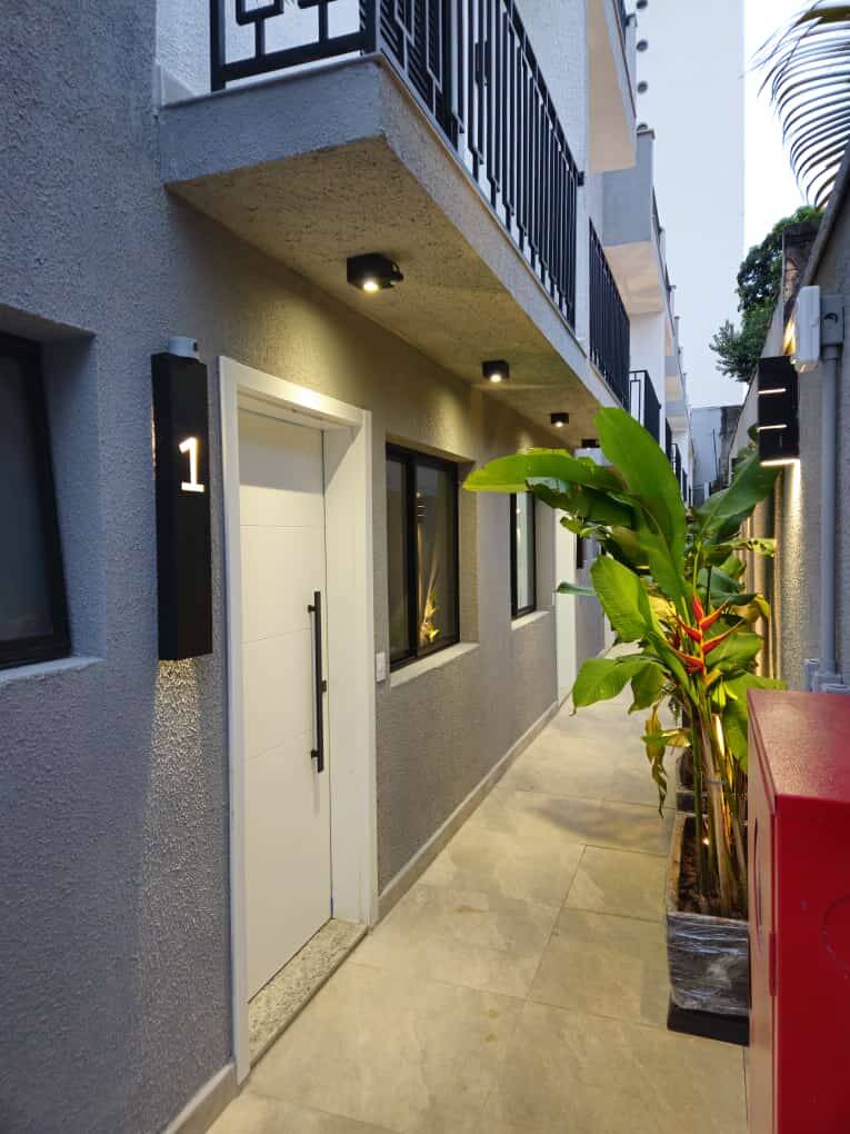 Casa à venda com 2 quartos, 95,00m² - Aclimação,