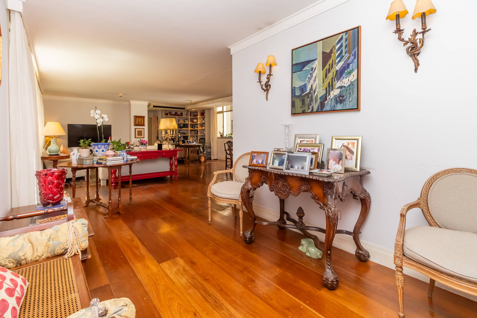 Apartamento à venda com 2 quartos, 183m² - Jardim América,