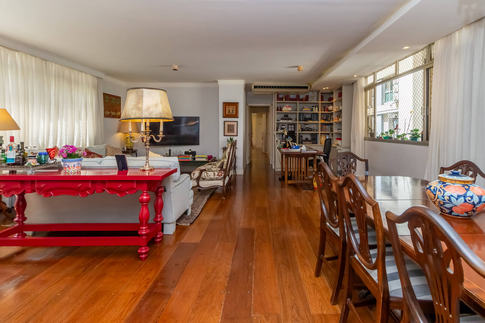 Apartamento à venda com 2 quartos, 183m² - Jardim América,