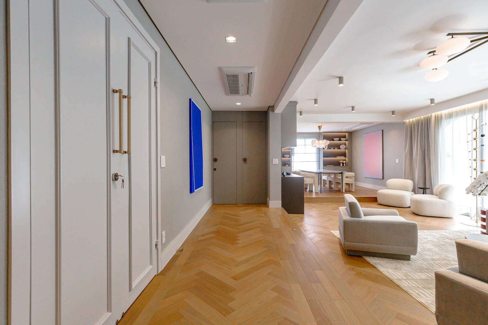  - Apartamento reformado a venda no Jardins 270m²