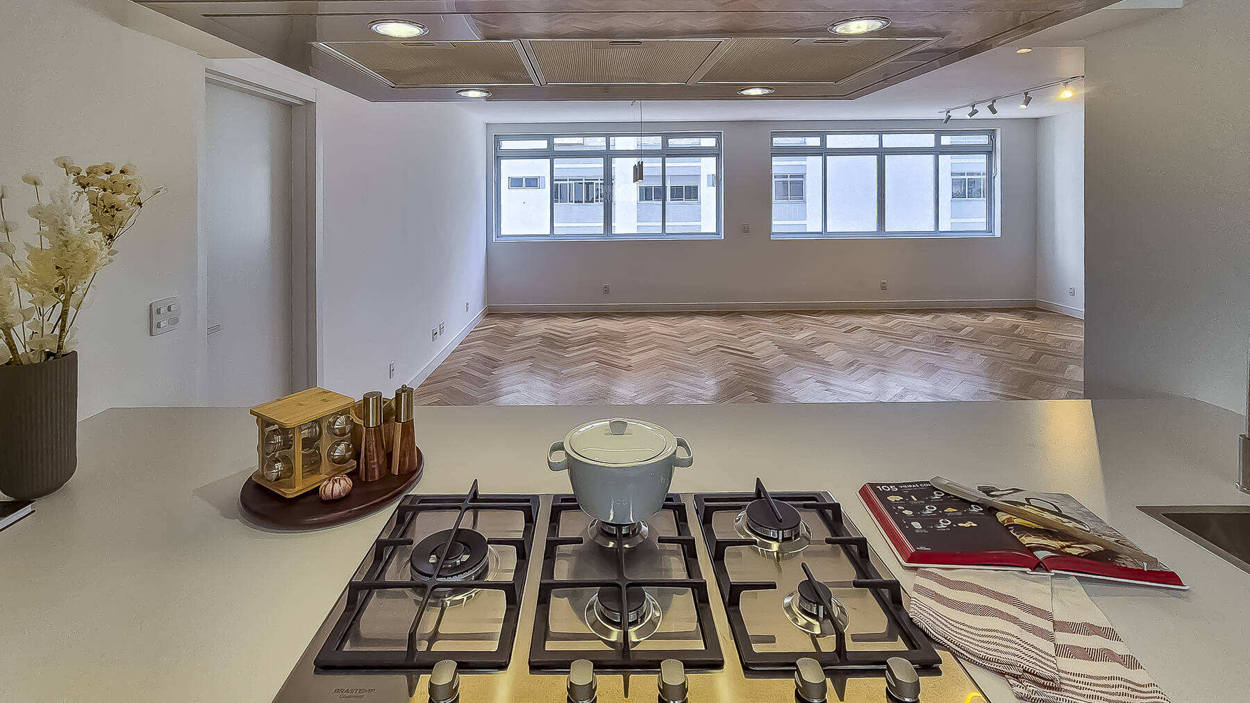 Apartamento à venda com 3 quartos, 158,00m² - Jardim Paulista,