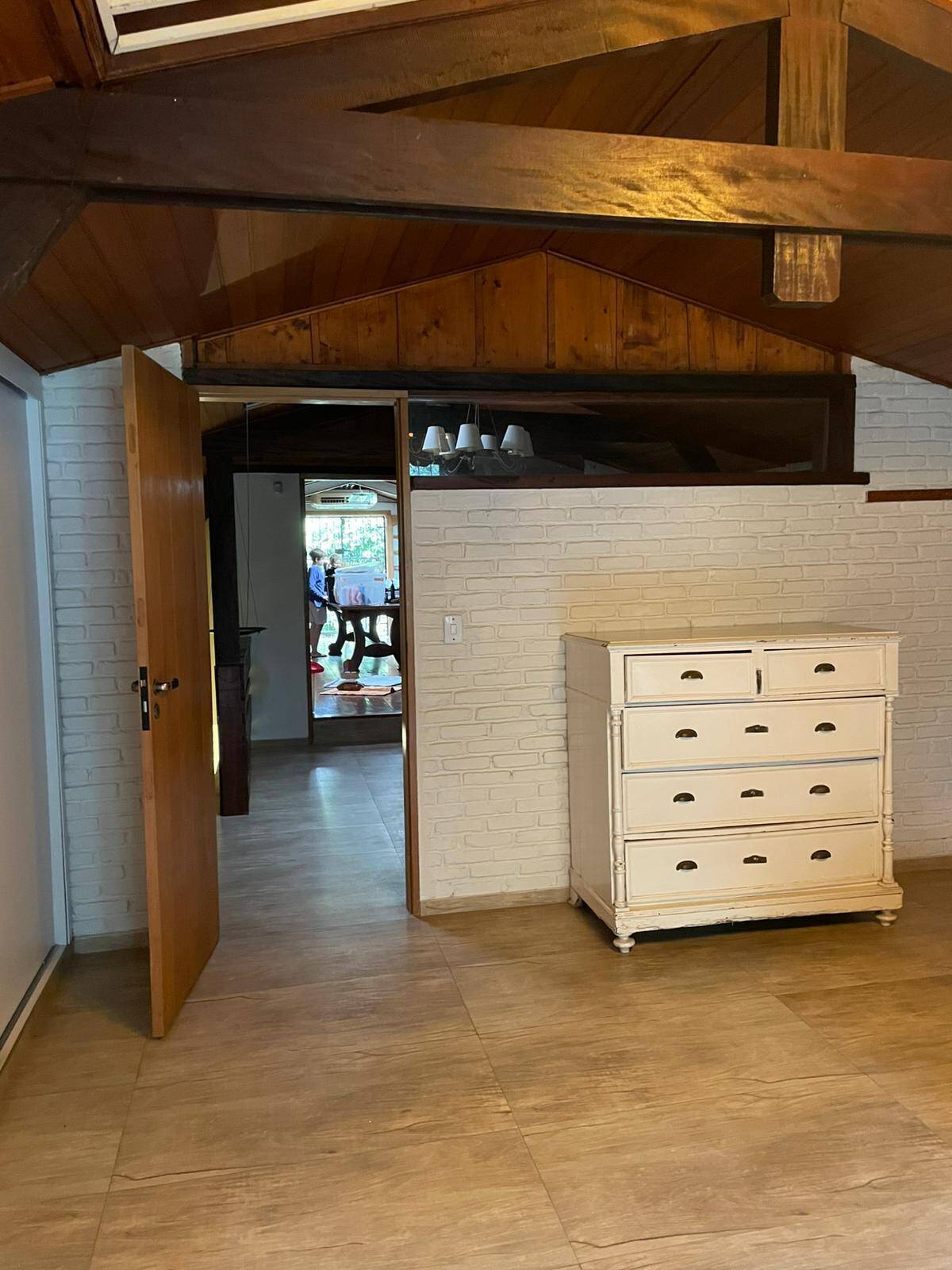  - GRANJA VIANA REFUGIO EXCLUSIVO