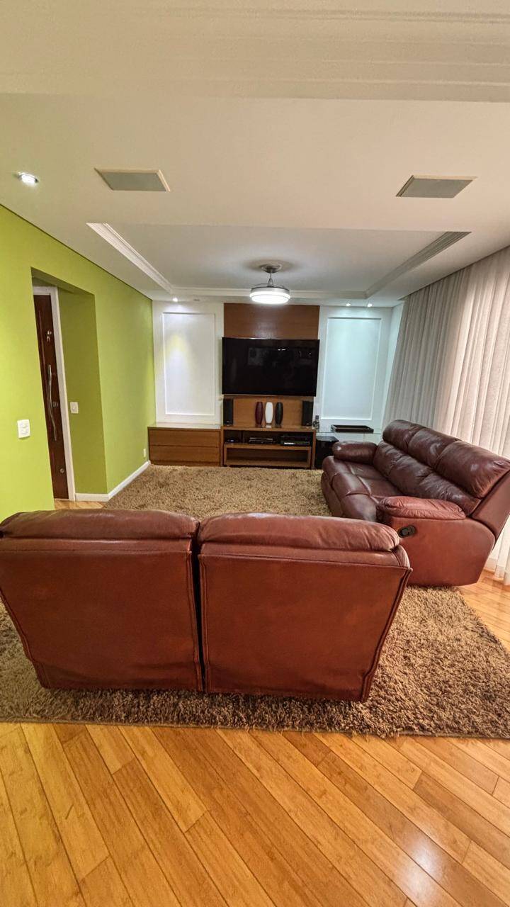 Apartamento à venda com 3 quartos, 168m² - Vila Firmiano Pinto,