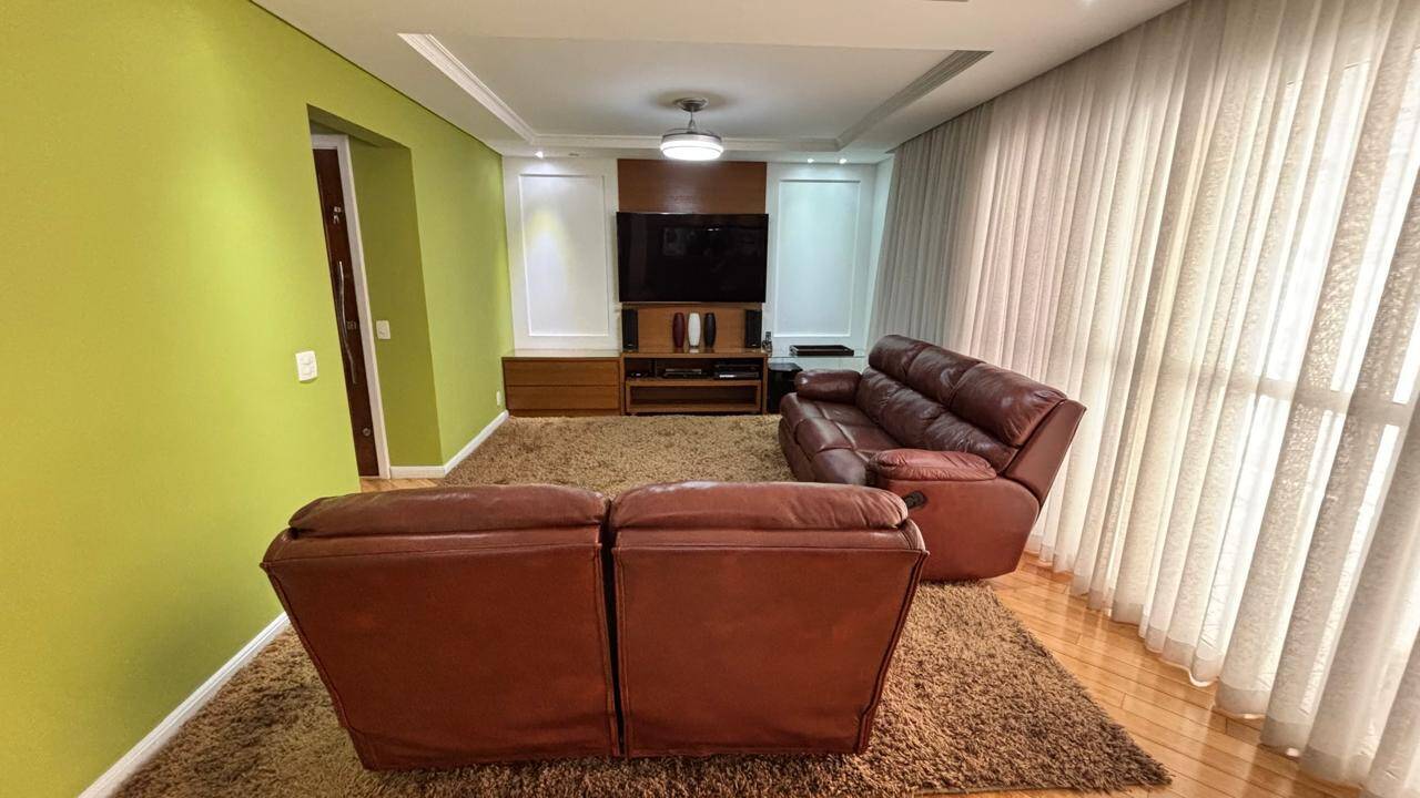 Apartamento à venda com 3 quartos, 168m² - Vila Firmiano Pinto,