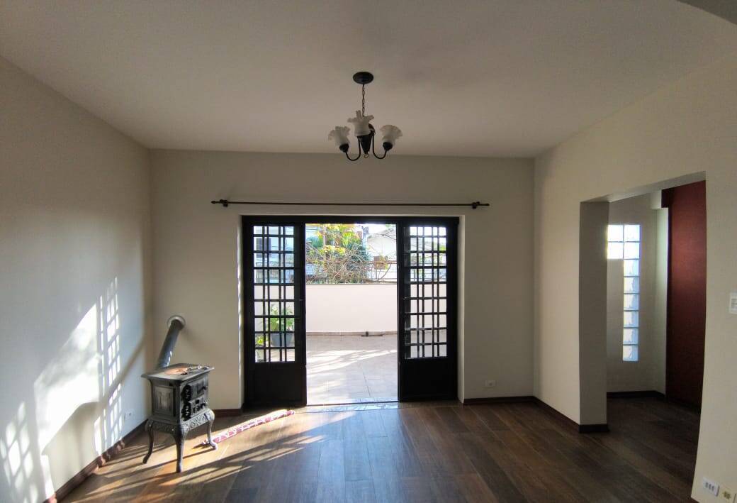 Casa para alugar com 4 quartos, 180m² - Jardim da Glória,