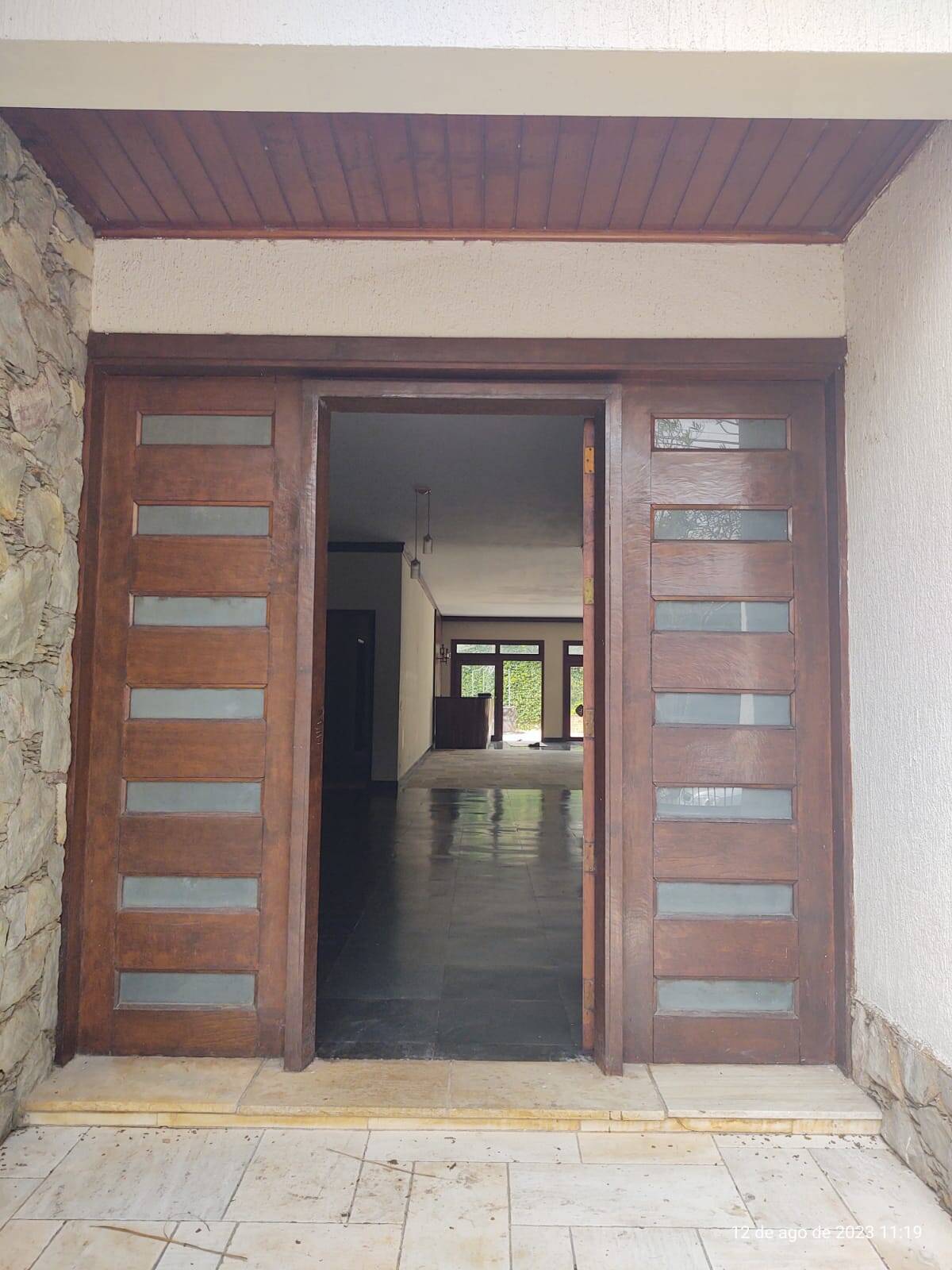 Casa à venda com 3 quartos, 450m² - Jardim Santa Helena,