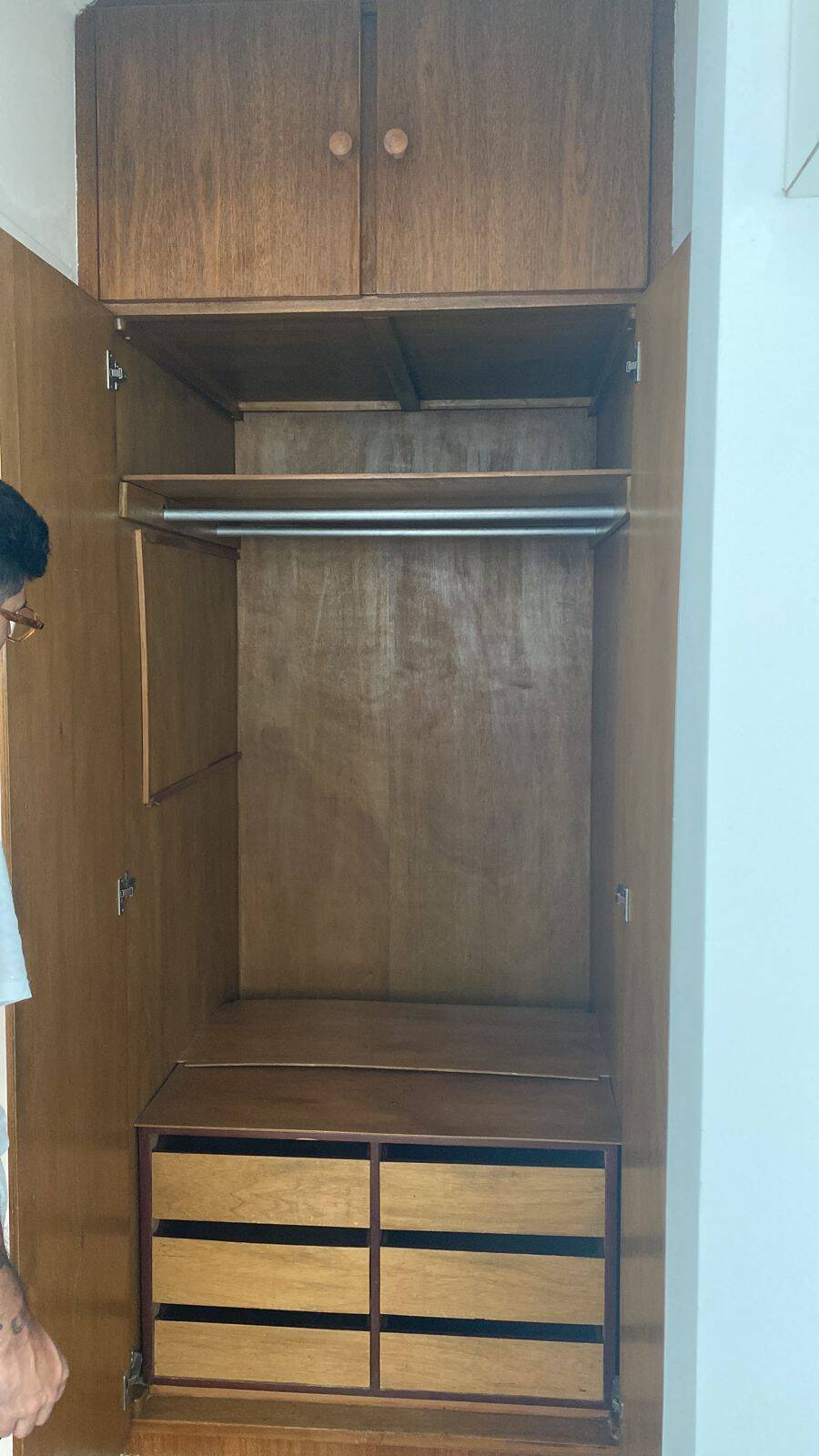  - Alugo apartamento na Sta. Cecília , 37m2 ,1 dormitório , área de serviço