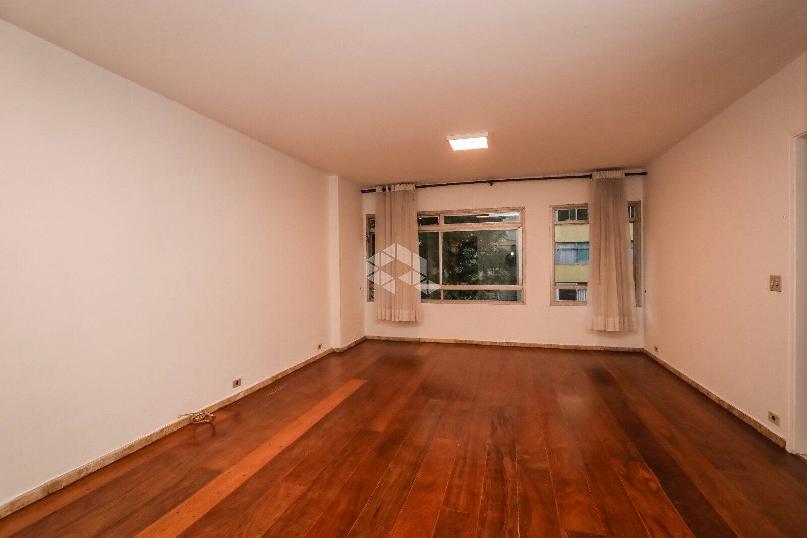 Excelente apartamento para locação no Jardim Paulista - M Baroni Prime