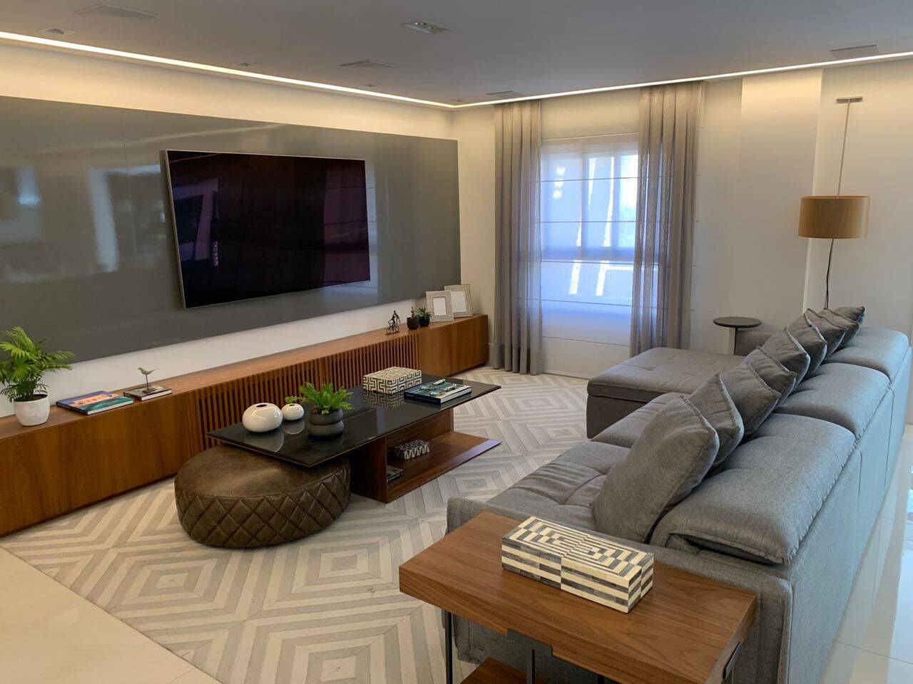  - Apartamento com 3 dormitórios para locação na Pompéia