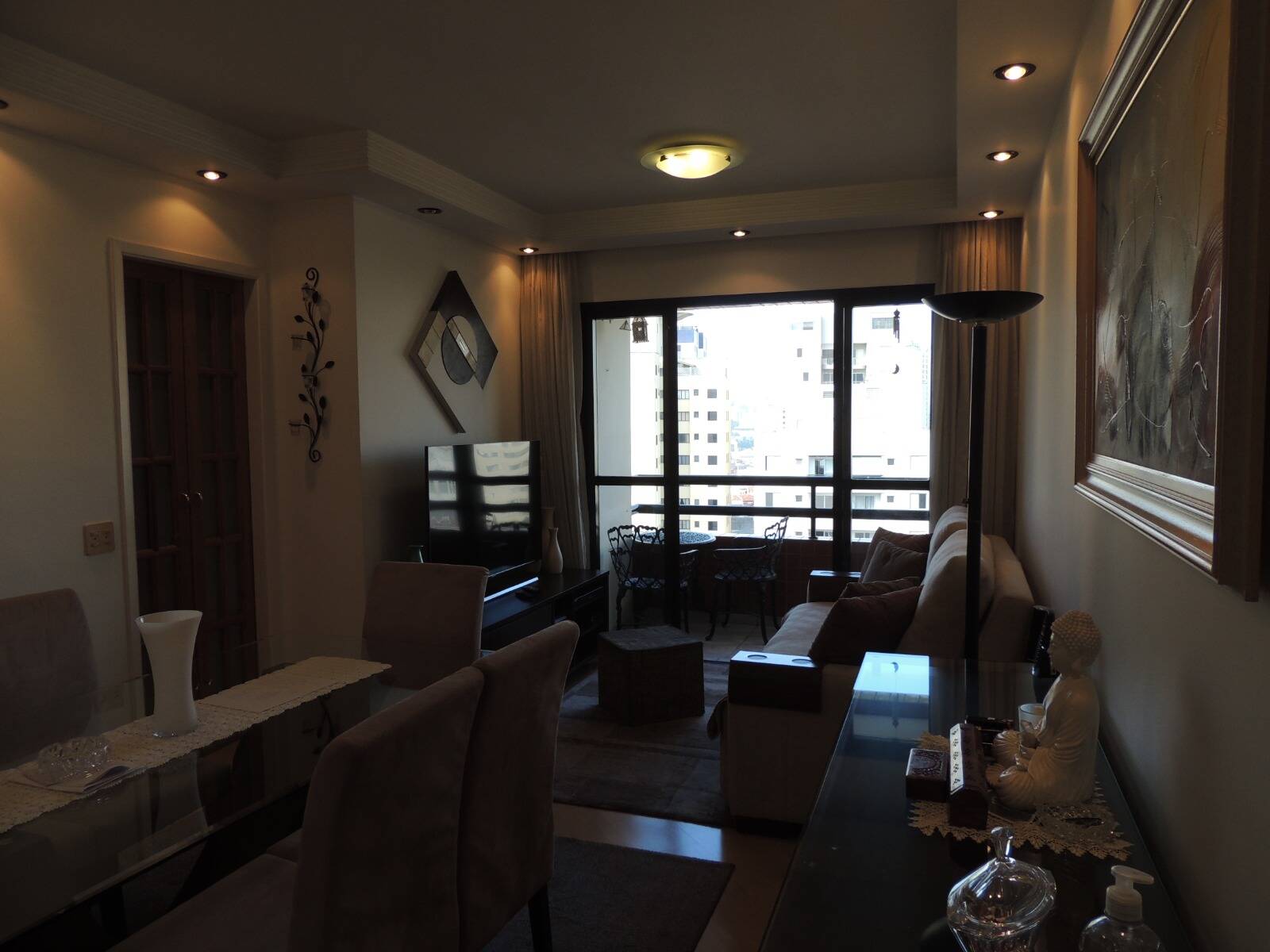 Apartamento à venda com 3 quartos, 75,00m² - Chácara Inglesa,