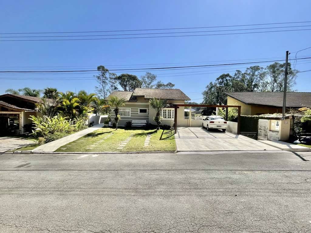 Casa de condomínio à venda com 5 quartos, 400,00m² - Jardim do Golf I,