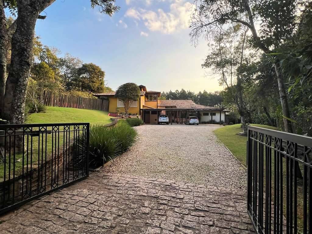 Casa de condomínio à venda com 4 quartos - Jardim Mediterrâneo,